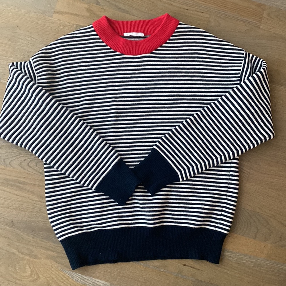 Elodie Stripped Sweater